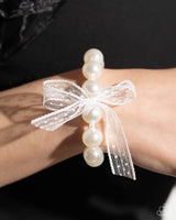 Paparazzi Accessories Girly Glam - White Bracelet