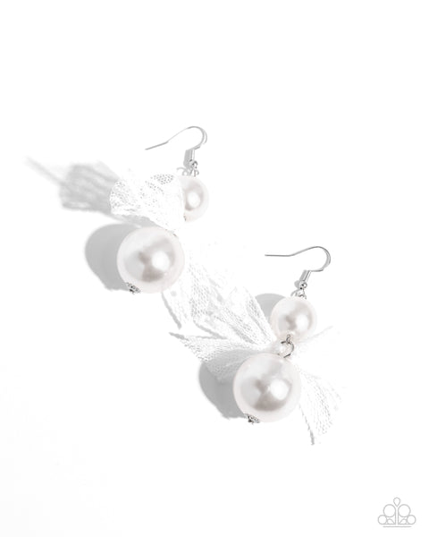 Paparazzi Accessories Elegance Ease - White Earrings